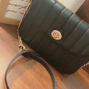 COACH
MARLIE TOP HANDLE SATCHEL WITH QUILTING